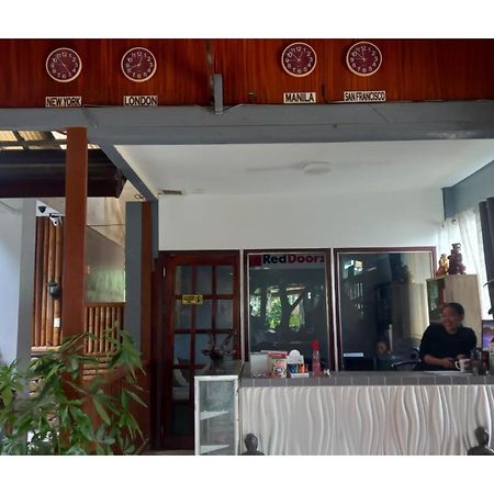 Oyo 934 Bea'S Garden Inn Tiniguiban Esterno foto