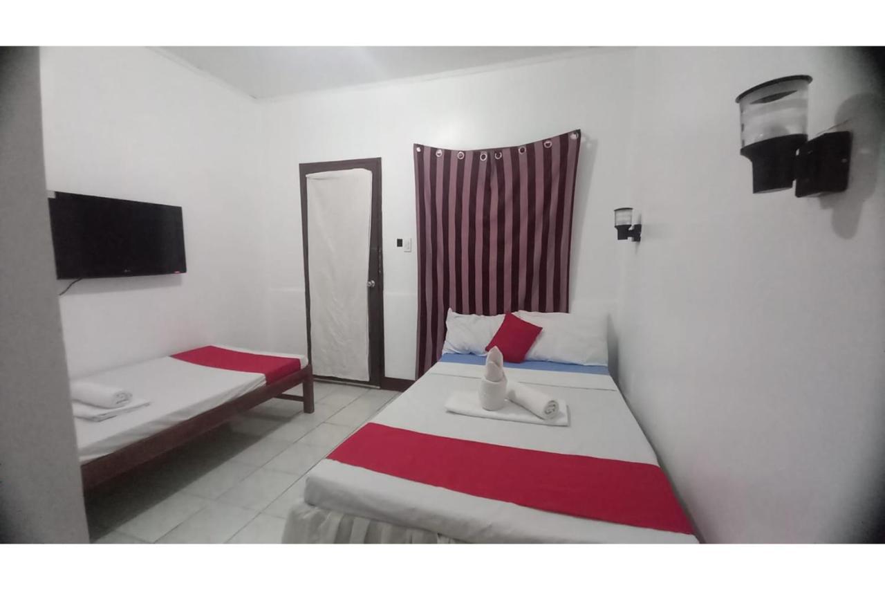 Oyo 934 Bea'S Garden Inn Tiniguiban Esterno foto